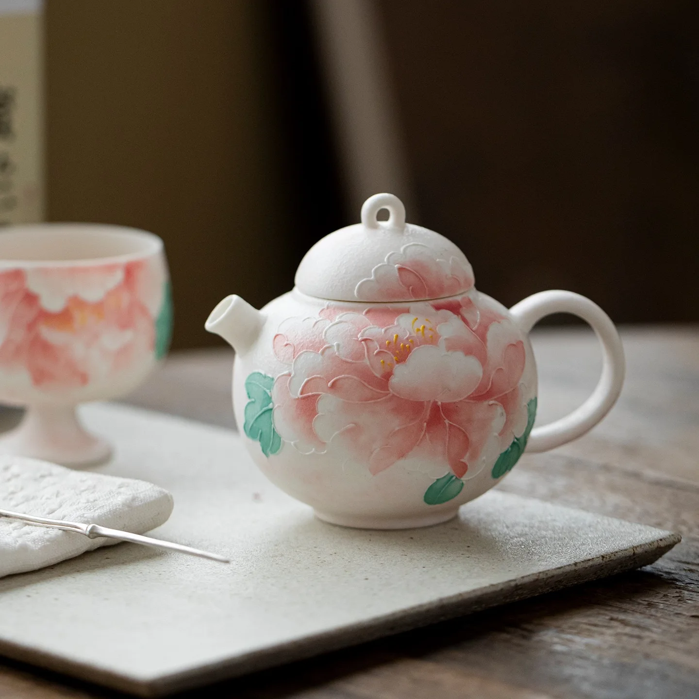 Hand Painted Light Pink Peony  - Outdoor Lighting Expressions recension och pris